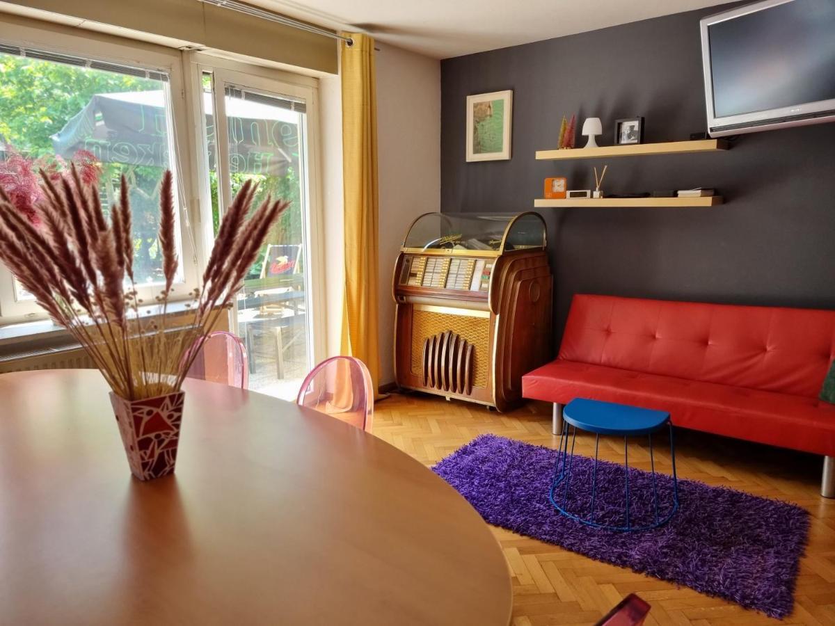 Sax Pub Hostel Любляна Экстерьер фото