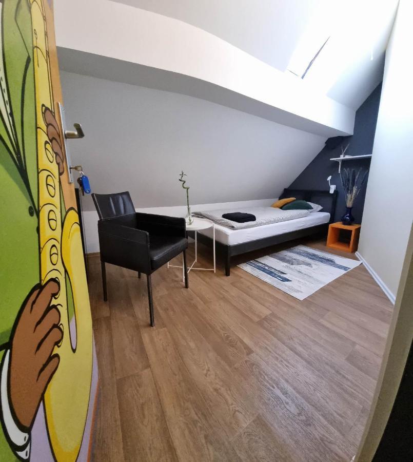 Sax Pub Hostel Любляна Экстерьер фото